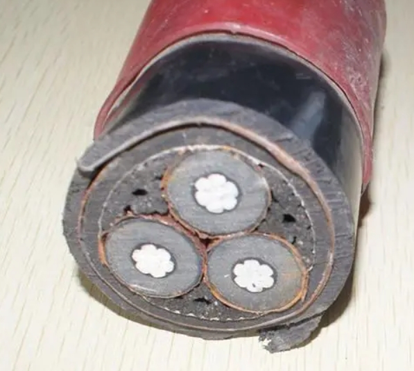 電線電纜應(yīng)用廣泛，具體有什么區(qū)別？.jpg
